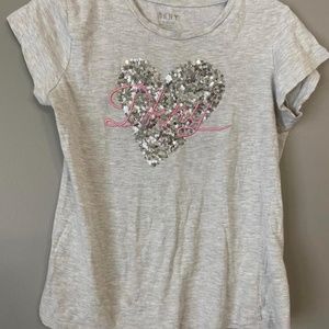 Girls DKNY  T shirt size XL